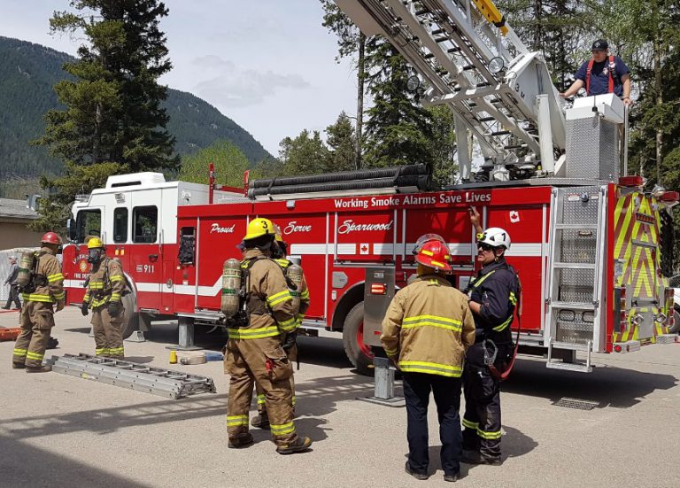 Fire burns down home in Sparwood’s Spardell Trailer Park