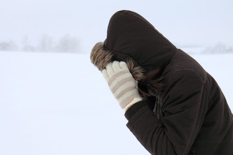 Temperatures to plunge as cold weather alerts implemented by Environment Canada