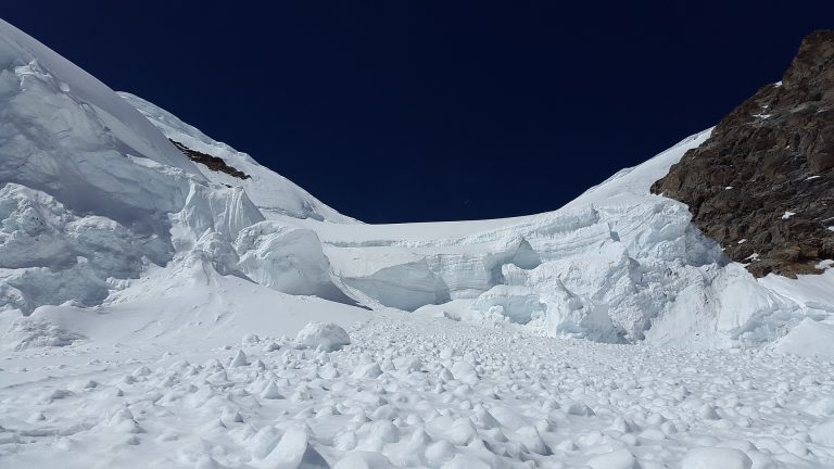 Three skiers rescued after avalanche in Orca Bowl