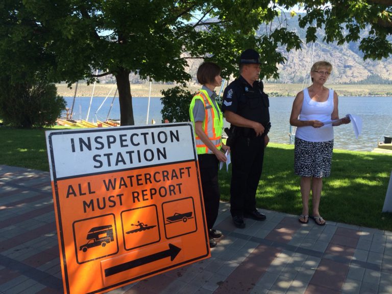 B.C. stepping up fight against invasive mussels