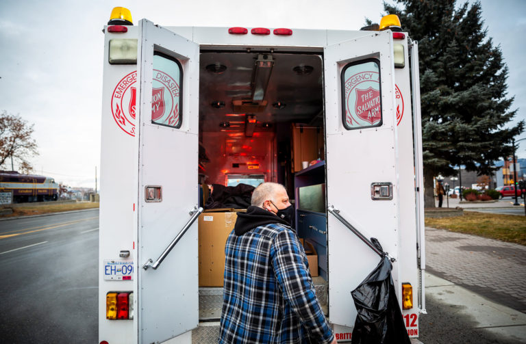 Local volunteers help B.C. flood victims