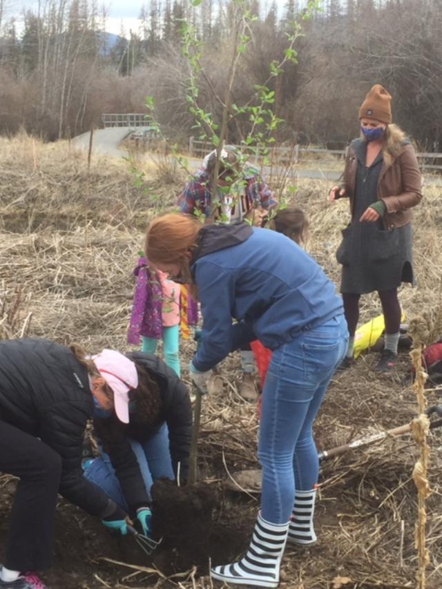 Green Alliance Students Planting Trees for Earth Week