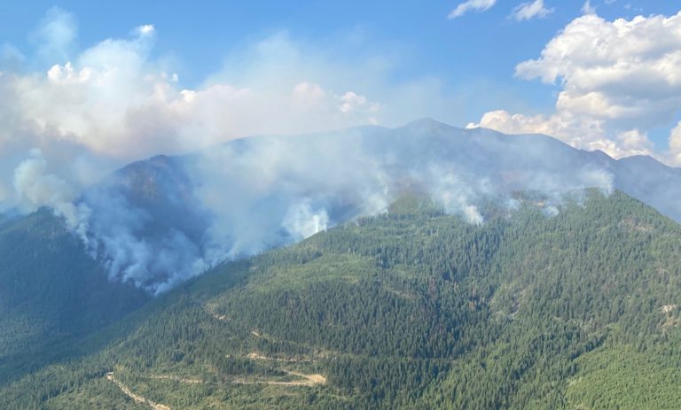 Evacuation Alert lifted for Akokli Creek wildfire