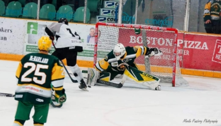 Cranbrook Bucks trade for new goaltender