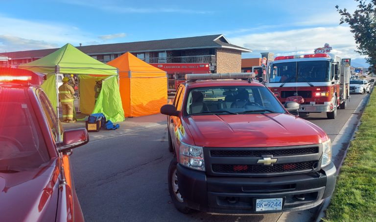 Cranbrook firefighters respond to fire at motel