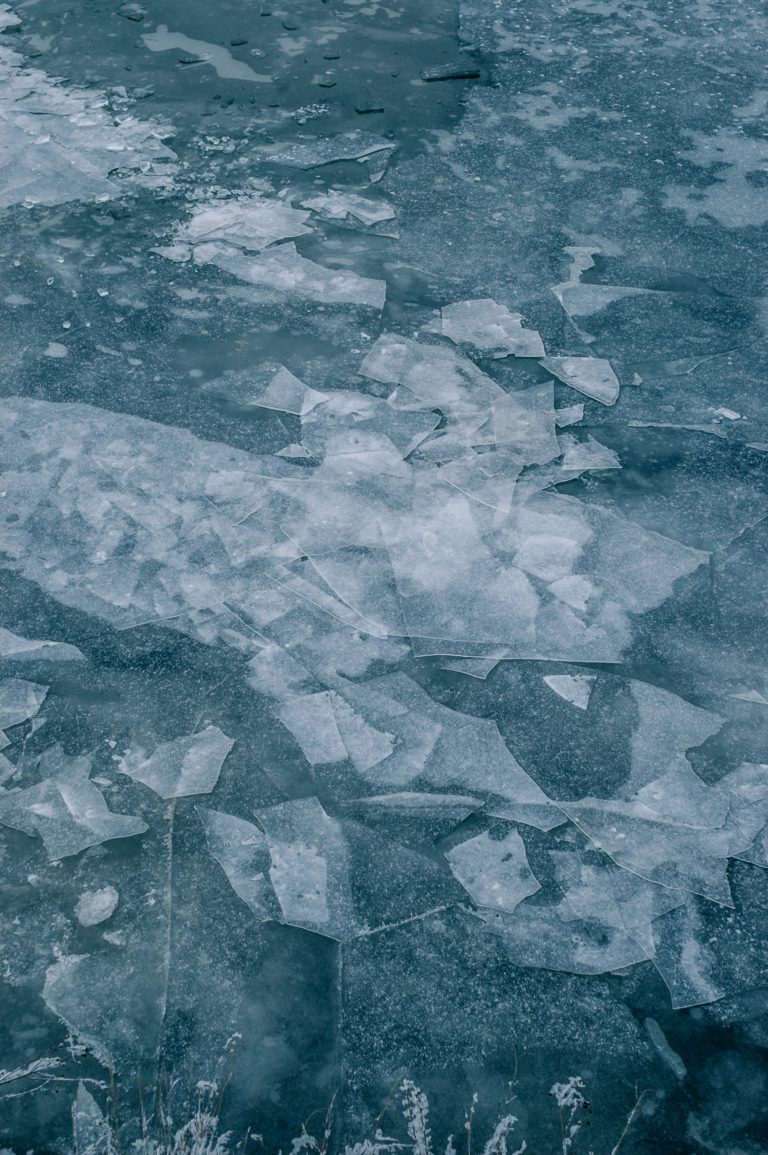 City of Fernie warning of thin Ice