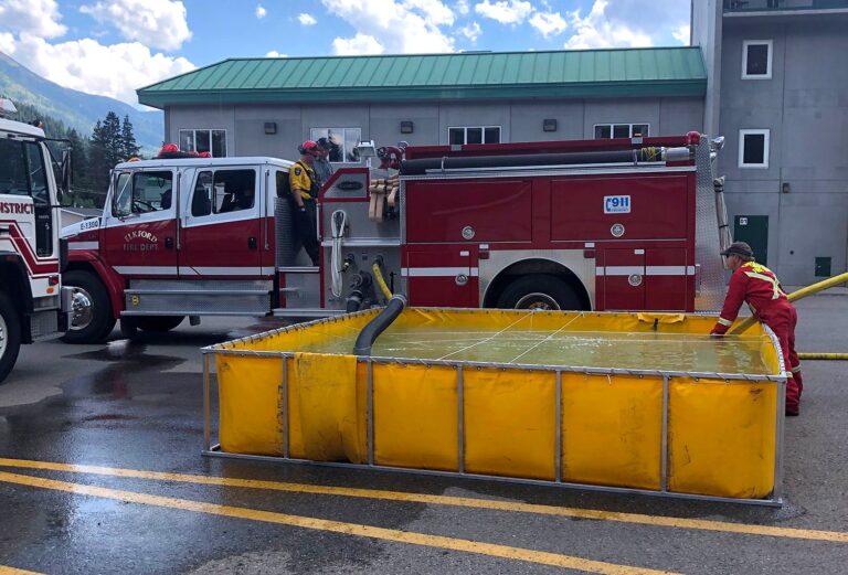 Four Elkford firefighters help protect community from wildfires