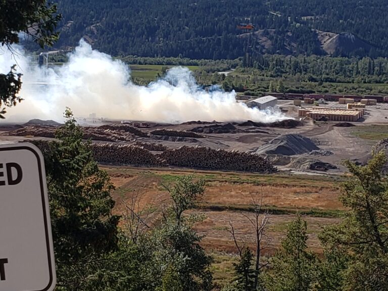 Crews respond to fire at Canfor Mill