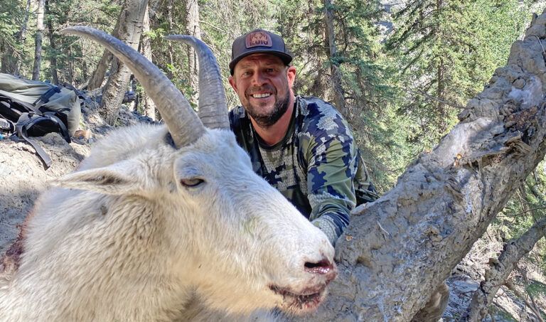 Local hunter breaks Rocky Mountain Goat world record