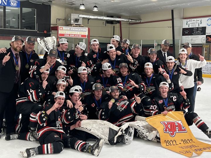 Dynamiters win Teck Cup, defeat Posse in overtime