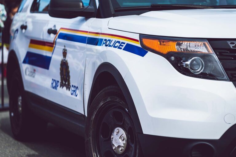 Cranbrook RCMP looking for stolen truck suspects