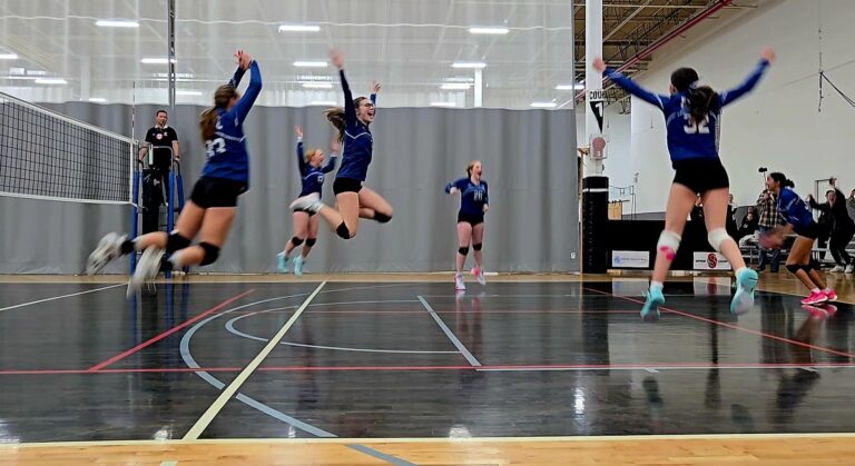U14 Girls volleyball team brings home gold from seaon-opening tournament