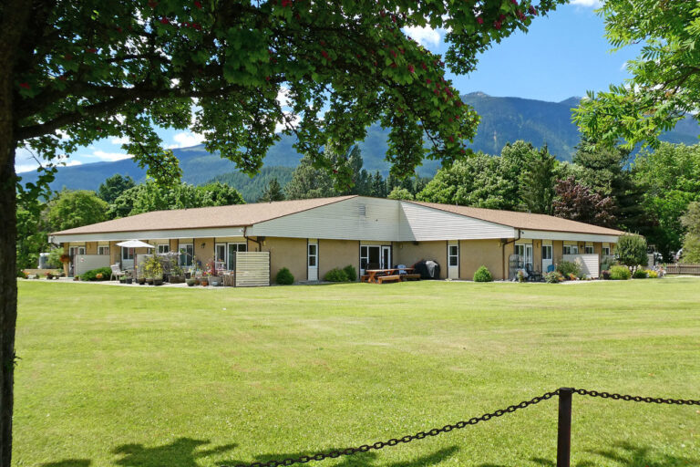CBT gives grants for seniors’ housing backup power systems